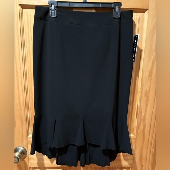 Tailor Stretch B.Moss Elegant Black Women's Skirt NWT - Picture 1 of 11